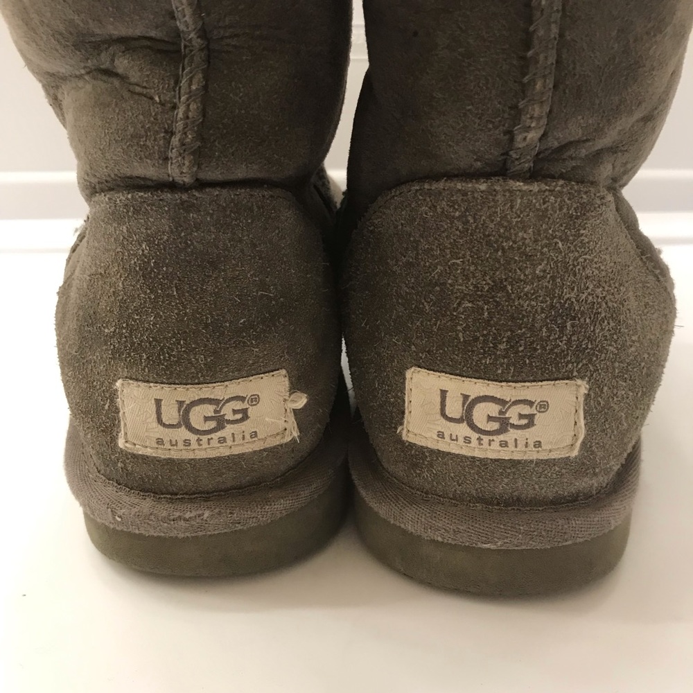 Ugg Boots Gray - image 4